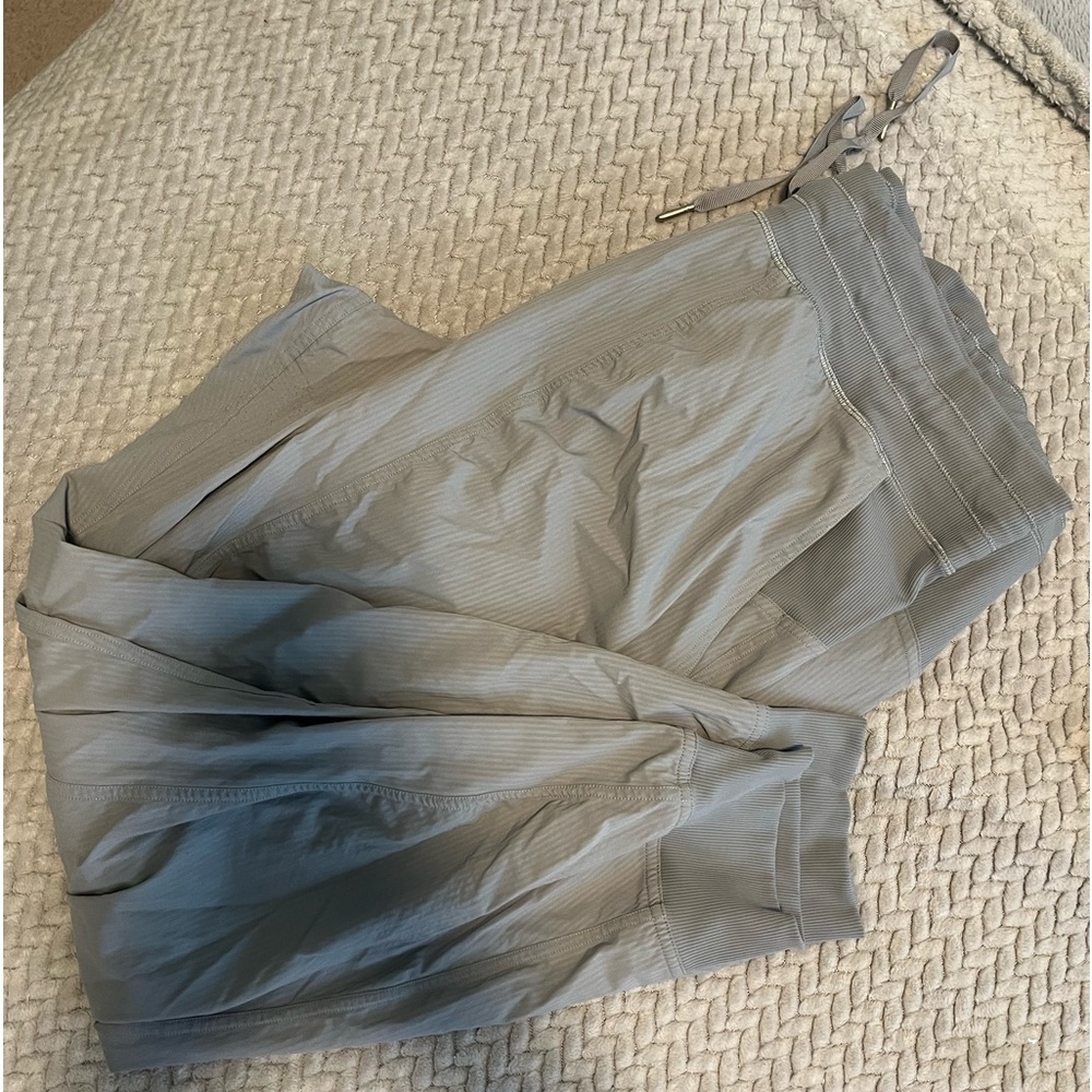 Lulu lemon dance studio joggers